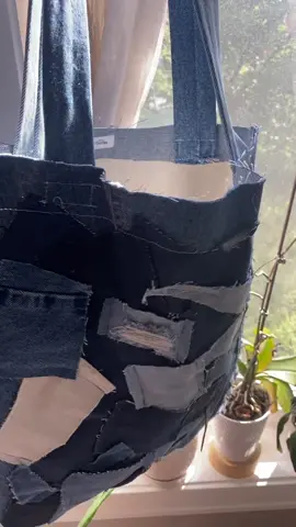 1/1 denim scrap bag. made of thrifted jean. ig: @evc_creations #fyp #sewtok #fashiontiktok #handmade