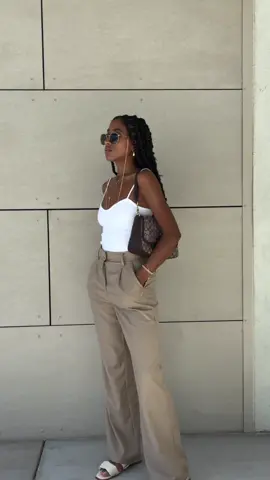 #casualoutfitinspo #browngirlstyle #casualchicfashion