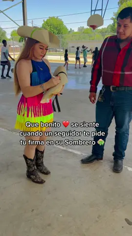 I appreciate each & every one of yall🤩🫶 #hillarylacalentana  #guerrero #tierracaliente #fyp