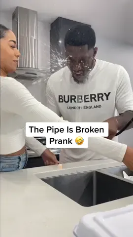 He wasn’t expecting this 😫😂 #boyfriend #girlfriend #prank #couple #funny