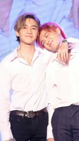 Cie gamon😭 ah kangen😢 #markgun #marksiwat #gunnapat #magusmg #boyslove #bxb #raikantopeni