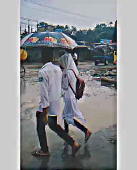 🥰🥰ইসস কবে যে এই ভাবে তুমি আর আমি এক ছাতার নিচে হাঁটবো 🙈🙈🙈#vairalvideo #tiktok #bagladesh #official #officialtiktok2022 #@aidaislam52 #@ayatul.jarin53 #@anime.oxime4663