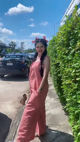 อ้อนลุงหมอขอเห็นหน้าลูกครั้งแรก และใช่ค่ะ วันนี้เห็นหน้าเจ้าหนูเพียงพราวด์แล้วจริงๆ 🥹. ตอนนี้มาเถียงกันว่าหน้าลูกเหมือนพ่อหรือแม่ 🎀🤰🏻💍. #แม่พิงของตัวจิ๋ว #เพียงพราวด์ลูกสาวพิงโอม  #fyp #fypシ #เจลลี่ไฟเบอร์