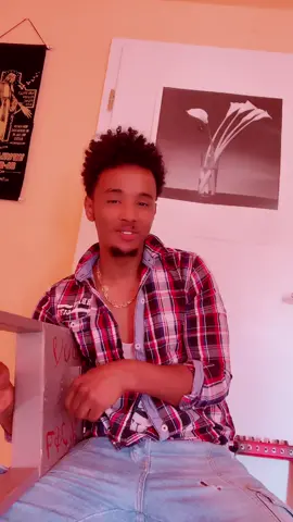 ካሚንግ soon👈 ከጣብቐኩም የ ማለት ዩ 😀 ኩርዑ ፈጨጭ በሉ