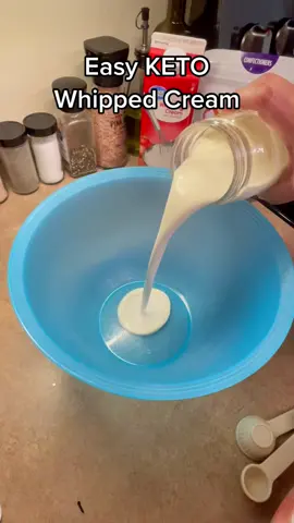 Easy Keto Whipped Cream! @Erica C. Luevano #lowcarbvida #keto #sugarfree #diabetic #FoodTok
