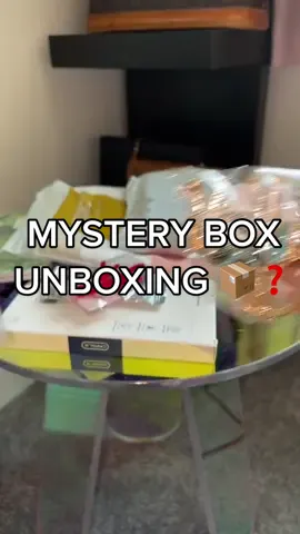 Mystery box from @Findfunbox 📦 #asmr #asmrmystery #asmrunboxing #mysterybox #unboxing #fyp