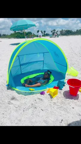 10/10 recommend the #sunsmart tent/pool for toddlers at the beach! Perfect for keeping them shaded and occupied 🌊🏖☀️👙 #toddlersoftiktok #beachlife #beachhacks #toddlermom #toddlerlife #beachday #foryoupage
