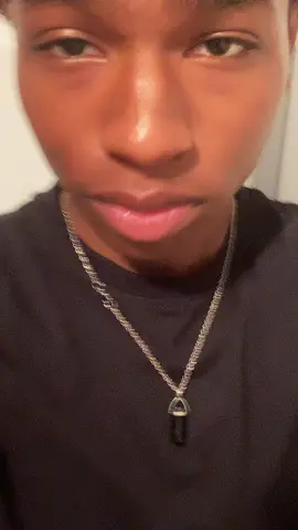 Whyd my eyes fliccker like that #fyp #PostitAffirmations #bi