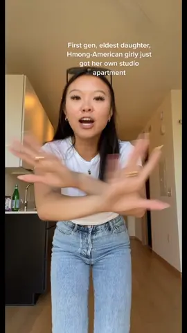 Its a win for all of us today 👯‍♀️ i didnt realize how loud i was being hahah  #firstgen #immigrantdaughter #eldestdaughter #hmonggirl