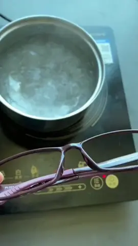 I’ve boiled some glasses!#fyp#foryou#shawncloudy#glassesframe