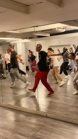 House Dance Training 💥#dance #hiphop #foryou #trending #tiktok