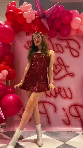 Rush day 2 : Falling in love with @BAMA PI PHI !! #piphi #bama #rush #LOVEMYSISTERS #OOTD