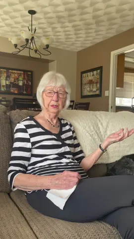 This is a Long video but this is what a full conversation with nana or other people struggling with Alzheimer’s can look like 🥺 its so sad cuz nana has definitely took a bad turn lately 😞  #n#nanag#grandmasoftiktoka#alzheimersa#alzheimersawarenessf#fypf#foryouf#foryoupage