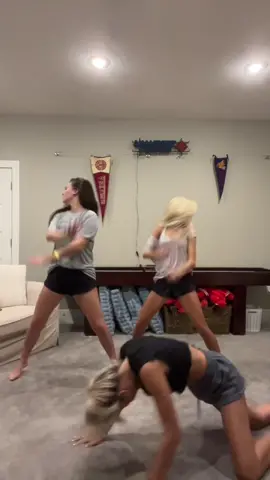 @Mia R. @olivia bush