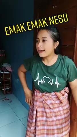 Ibu ibu kalau marah2 suka ginih gak...? 🤣🤣 #emakemak #emakviral #marahmarah #nesu #komedijawa #fyp #videolucu #comedy #lucu #ketawa