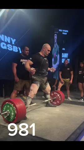 Broke ATWR’s on all 3 attenpts and got 2300, that was the goal. @Kheycie made sure i was right on the 💰 #gym #deadlift #fyp