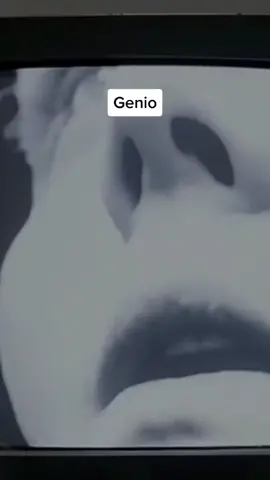 Esto es lo que te hace un buen cantante. #emo #emosnotdead #mychemicalromance #cantante #gerardway