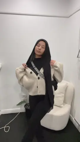 Grocery store outfit 🛒 #OOTD #grwm #hijabi #groceries