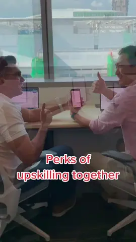 Friends who upskill together stay together #linkinbio #SkillsFutureSG #lifelonglearning