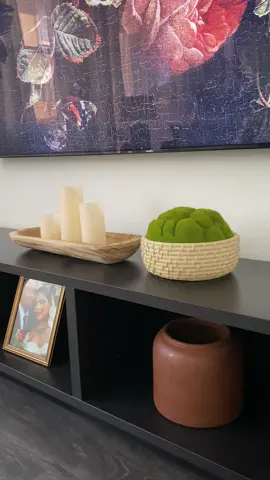 Cozy living room 🥰 follow my Home IG @thefighome