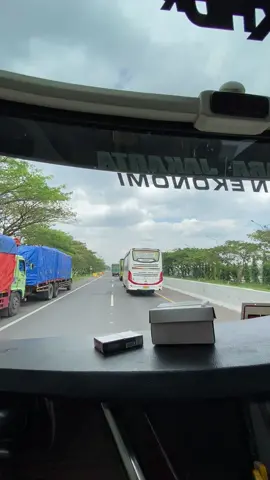 mentahan lurd #sinarjaya #sinarjayagroup #vidiobus #vidiobusindonesia_ #vidiobus30detikan #fyp #foryou #foryoupage #fypシ