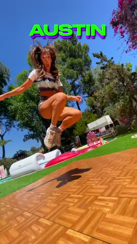 AUSTIN, TEXAS!!! Are you ready to shuffle?!  Come learn from me THIS sunday!! All info at the link in my bio ❤️‍🔥 #shuffle #austintx #shuffledance #footwork