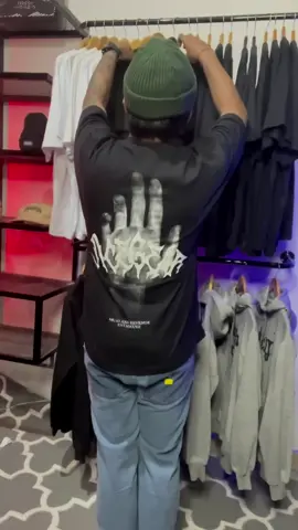 #unisexfashion #OOTD #outfit #oversizedshirt