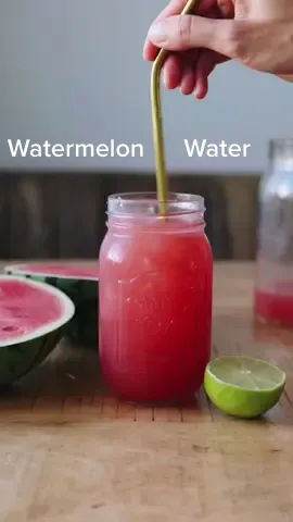 PINK WATERMELON-FLAVORED WATER 🍉 all natural, low sugar, only 21kcal per 100ml 🫶🏼A healthy alternative to plain water, sweet juices or sugary soft drinks 🕺🏼 #watermelon ##Recipe#food #drink #healthy #pamelareif #pamapp