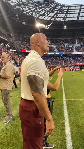 NY Red Bulls 0:2 FC Barcelona ! Visita Dwayne Johnson ! #dwaynetherockjohnson #dwayne_johnson #therockfans #therockreaction #fcbarcelona🔵🔴 #nyredbulls