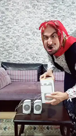 #komikvideolar😂😂😂😂😂😂😂 #basıyorumherkeshazırmı #comedy #tiktok_comedy #akımmış #😆😆😆😆 #gülmekrizi #kesvetde #çokkomik #funytiktok #çoksıkıldım #çokgüzelhareketlerbunlar #mezdeke