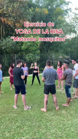 SESIÓN GRUPAL Ejercicio: “Matando mosquitos” #yogadelarisa #yogadelarisaes #yogadelarisaedurne #ejerciciogrupal #yogadelarisaespaña #laughteryoga #formaciondelideres #reir #yogadelarisaconedurne #reiresvivir