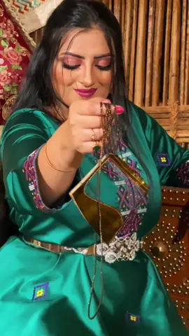 #أسعد_البطحري🎤 #اسعد_البطحري #ظفار_صلاله_ثمريت_مرباط_سلطنة_عمان #اسعد_البطحري_،🎻🔕 #اكسبلورexplore❥🕊 #اكسبلورexplore #الامارات_العربية_المتحده🇦🇪