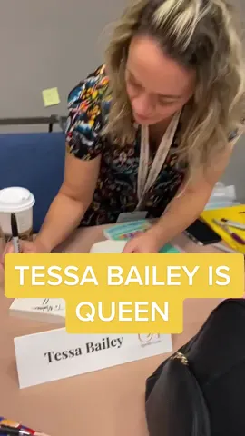 @Tessa Bailey is the queen of dirt¥ talk #tessabailey #romancebooks #apollycon2022