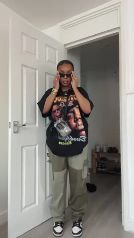 streetstyle is my comfort 🫶🏾. #fyp #modestfashion #summeroutfitinspo #oversizedtee #cargopants #hijabitiktok #outfitideas #hijabifashion #grwmoutfit