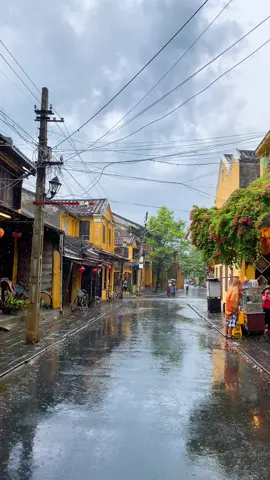 Mưa mùa thu … hội an những ngày chuyển mùa … #hoian #reviewhoian #dulich #vietnam #quangnam