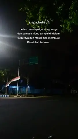 jgn contoh sifat buruknya, tp contoh kecintaannya thdp Rasulullah!