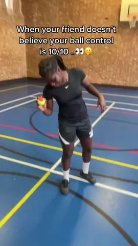 the ball control is there!!😅😂 #ballcontrol #football  #foryoupage