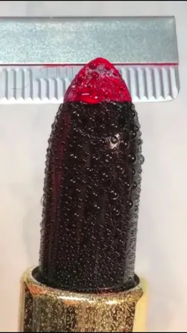 Who needs a hug🥰❤️ #closeup #beauty #aesthetic #skincare #colourofbeauty