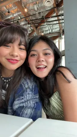 We twinnin now!!! Heheh 💗 #twinzies