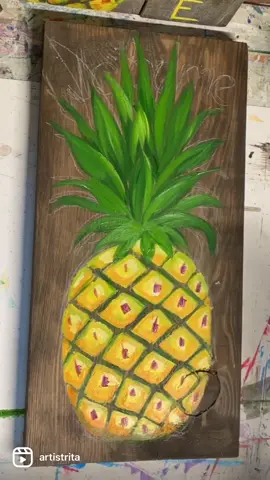 Welcome!! Happy little pineapples! This is how I do it……#classpaintingproject #coolbeansbrew1 . . . #paintingprocessvideo #pineappleart #welcomesign #rustichomedecor #rusticporchdecor #southerndecorating #pineappledecor #rusticwoodpineapplesign #howtopaintpineapples #floridaartist #floridahomedecor #commissionartist