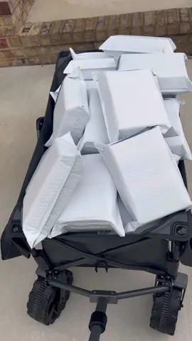 I have the BIGGEST amount of respect for small business owners…cuz baby im TIRED! Salt and Pepper Grinders for sale now! On my website! #kimmyskreations #electricsaltandpeppergrinder