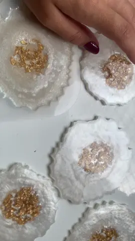 Porta-copos feitos com resina! #resina #mesaposta