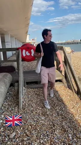 Beaches are just better in France, am I right ?? #british #francais #vacances #plages #soleil #prof #professeur #profenvacances #holidays