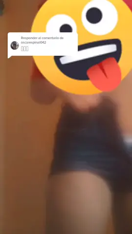 Respuesta a @oscarespinal042 esnaeñe me a bailar señores 😭😭😭