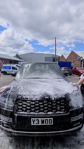 When your double teaming a big job and you cross wash mitts 😳 #carreels #brokebackmountain #funnyreel #fyp #soapy #satisfying #detailingtiktok #asmr