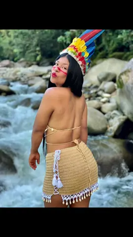 🍃La herencia que me dejaron mis ancestros, que hoy conservo,lucho y defiendo por mantener viva mi raza, y mostrarle al mundo la riqueza cultural que tiene mi hermoso país Colombia 🇨🇴 mucho gusto soy LA NATIVA una indígena inga del Putumayo que ama sus raíces💚#viral #parati #indigena #mocoaputumayo #colombiaa @Tejidos Pami