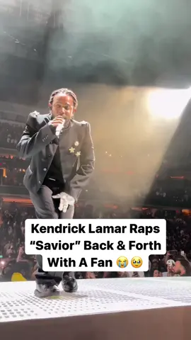 #KendrickLamar raps “Savior” back & forth with a fan in the crowd 🥹😭 Bruhhh, what a lucky fan 🔥😤 Video: @tommythee3rd