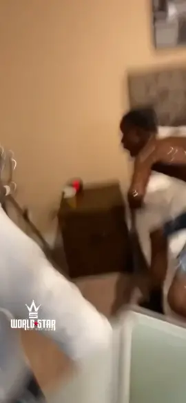 Buddy was ready to fight! 😯🤣💦 @Iamklevomud #prank #OhNo #viral