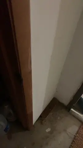 #door #squeak #squeakydoor #creak #creakydoor #weird #weirdsound #fyp #fy #fypシ #fypage