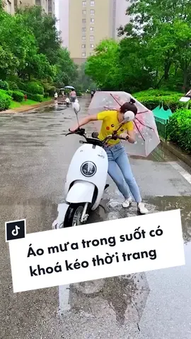 Áo mưa trong suốt thời trang có khoá kéo - #hottrend #thongminh #xuhuong #giadungthongminh #thinhhanh #tiktokshop #foryou #gocsangtao #review #aomua